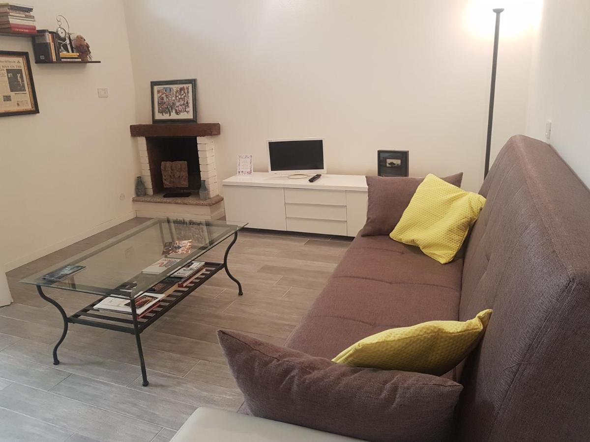 La Casa Degli Artisti Appartement Como Buitenkant foto