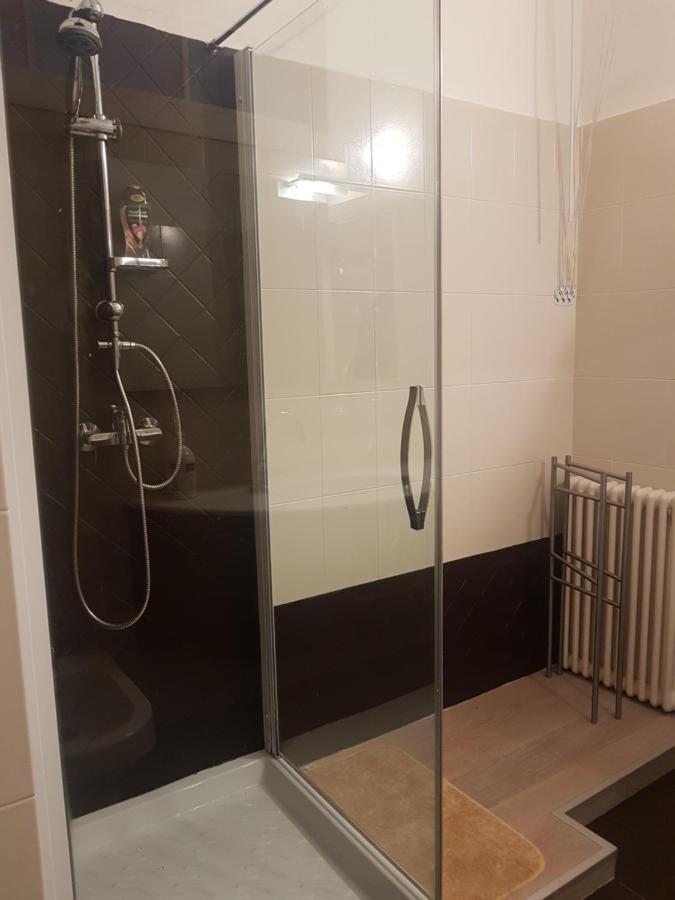 La Casa Degli Artisti Appartement Como Buitenkant foto